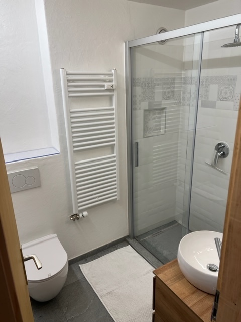 LOCATION semaine : 1.5 pièces rénové 3