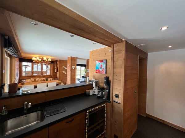 Exclusivité: magnifique rez de jardin dans une résidence de standing 7