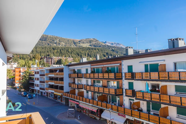 APPARTEMENT AUTHENTIQUE EN PLEIN CENTRE DE CRANS 12