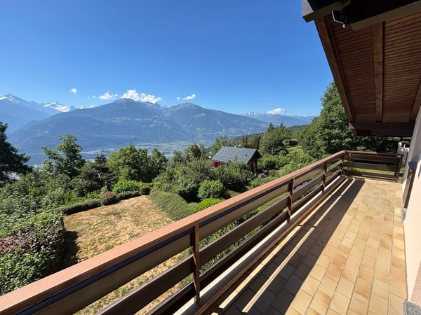 Charmante maison avec vue panoramique et studio indépendant 9