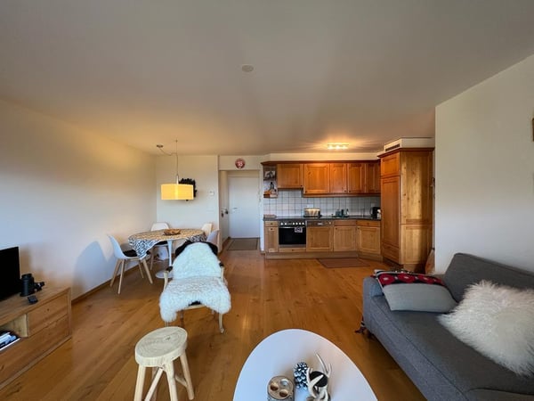 Au calme, Joli appartement de 2,5 pièces loué Meublé 1