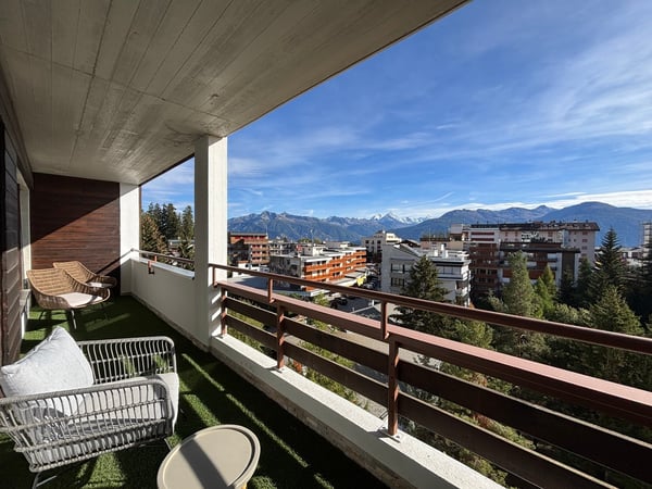 Appartement rénové en plein centre de Crans à louer à l'année 7