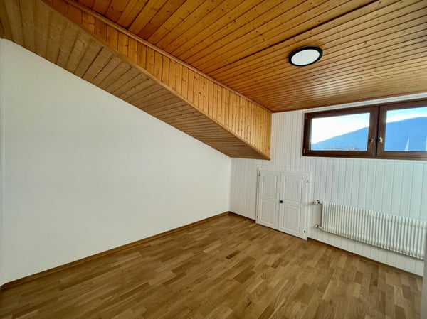 1.5 pièces en attique 6