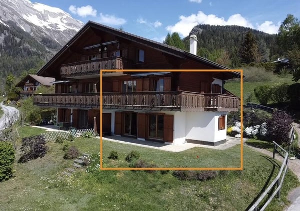 Superbe duplex avec jardin, panorama dégagé et garage, un atout indéniable 3