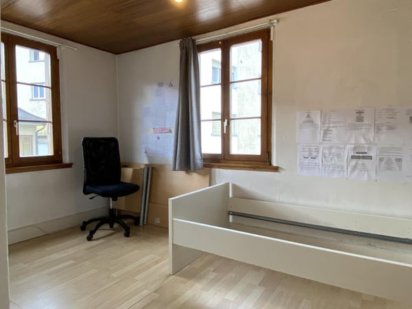 Sierre appartement duplex dernier étage avec immense galetas à exploiter 11