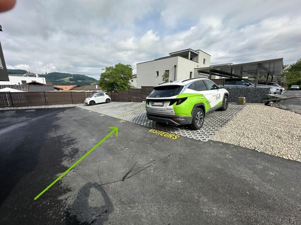 Place de parc extérieure Corcelles 4