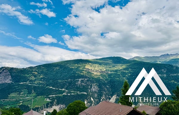 PARCELLE PLATE ÉQUIPÉE DE 786 M2, VEX ! 4