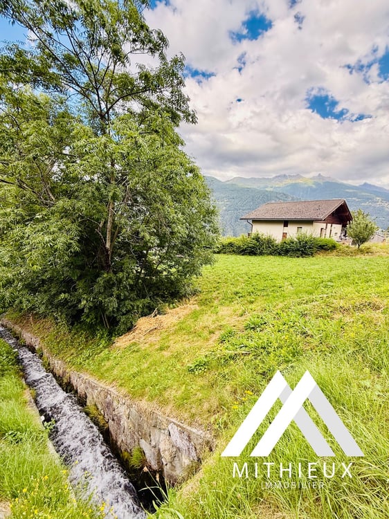 PARCELLE PLATE ÉQUIPÉE DE 786 M2, VEX ! 6