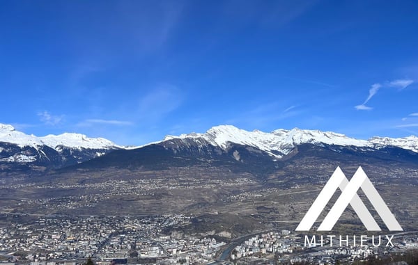 PARCELLE CONSTRUCTIBLE DE 1310 M2, LES AGETTES 1