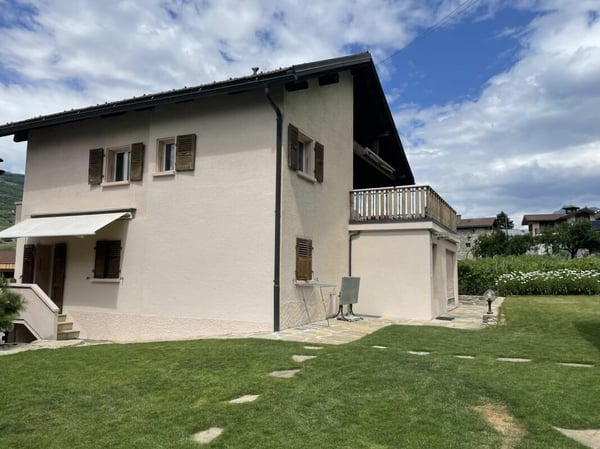 A Grône, Rez de jardin 1.5 pièces à louer 4