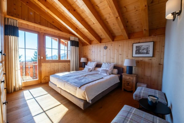 Magnifique chalet 6.5 pièces à Crans-Montana 7