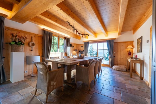 Magnifique chalet 6.5 pièces à Crans-Montana 3