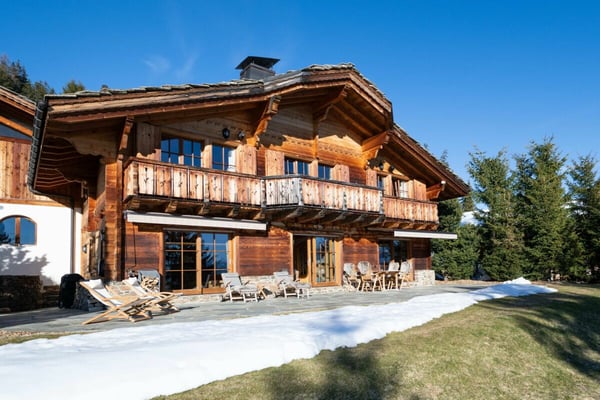 Magnifique chalet 6.5 pièces à Crans-Montana 13