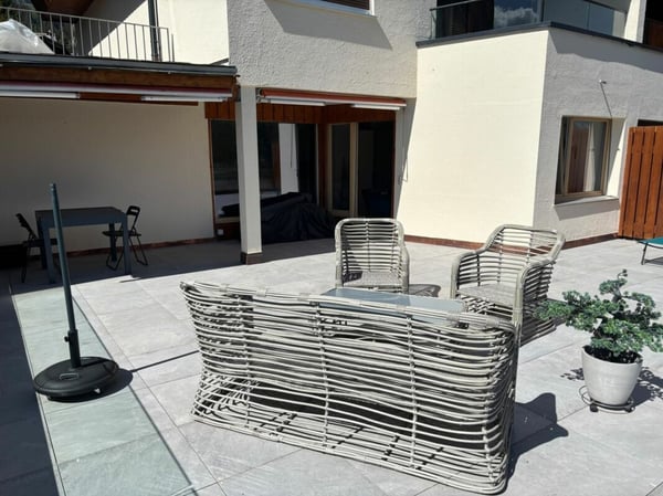 Studio avec terrasse de 70 m² face au lac de la Moubra. 8
