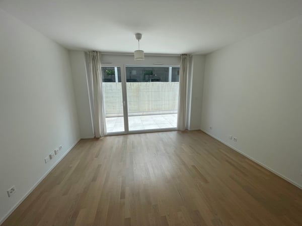 STUDIO MODERNE LUMINEUX AVEC TERRASSE / MALOC-IMMO 5