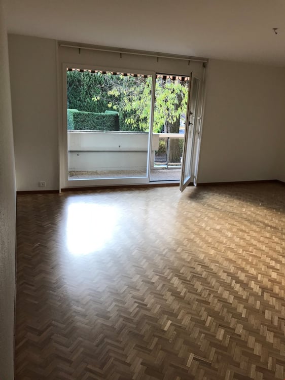 SPACIEUX 4.5P AVEC TERRASSE IDEALEMENT SITUE A CH-CONTHEY / MALOC-IMMO 3