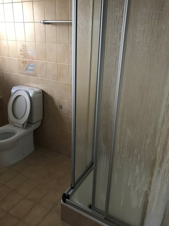 SPACIEUX 4.5P AVEC TERRASSE IDEALEMENT SITUE A CH-CONTHEY / MALOC-IMMO 12