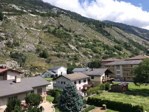 3.5 ROOMS WITH TERRACE AND INDOOR PARKING - BUILT IN 2021 - IDEAL LOCATION / MALOC-IMMO 2