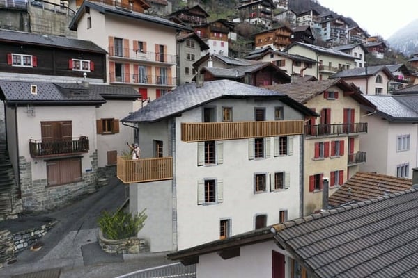 Appartement neuf 3P au coeur du village d'Isérables 2