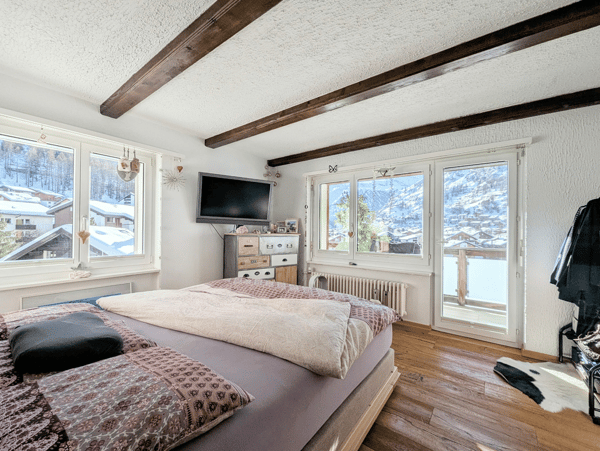 4.5 Zimmerwohnung mit unverbaubarem Matterhornblick 5