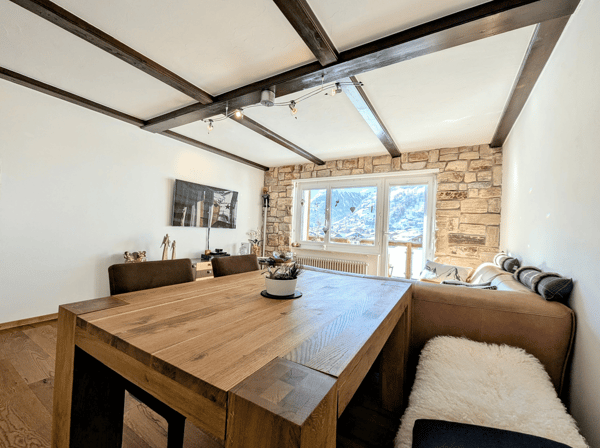 4.5 Zimmerwohnung mit unverbaubarem Matterhornblick 3