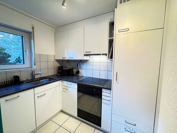 Charmante 2.5-Zimmer-Terrassenwohnung mit atemberaubendem Bergblick in Zermatt 12