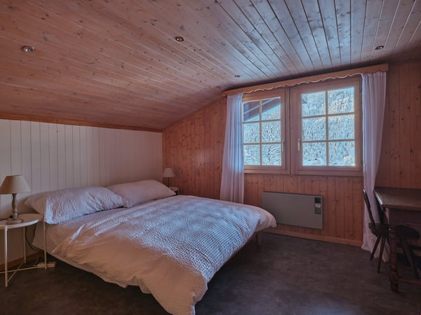 Demi-chalet