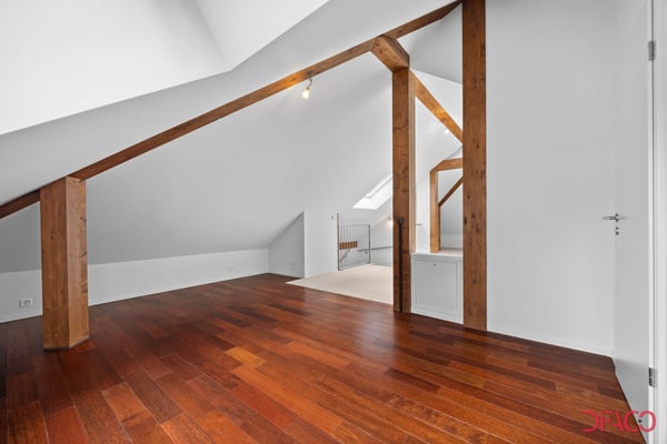 IMMEUBLE D'INVESTISSEMENT A VERNAYAZ 7