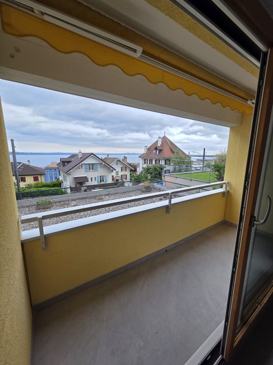 Appartement 4.5 pièces avec vue sur le lac à Neuchâtel 1