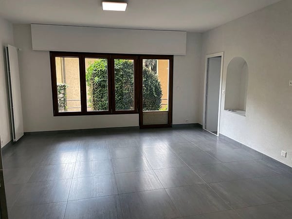 À LOUER : Superbe 1.5 pièces moderne et lumineux à Sion 2