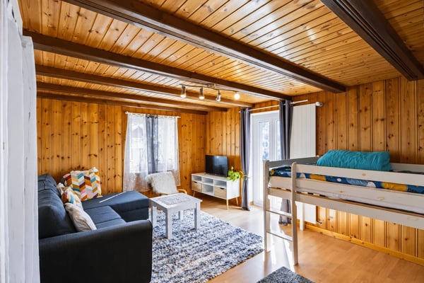 Ensemble de deux appartements avec terrain à Isérables 13