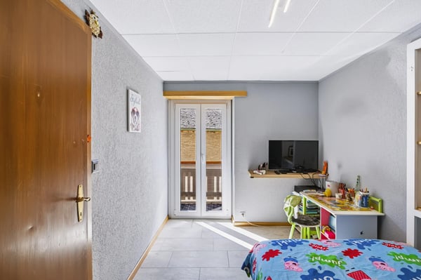 Ensemble de deux appartements avec terrain à Isérables 10