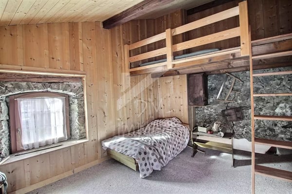 Maison de village à rénover à Branson 1