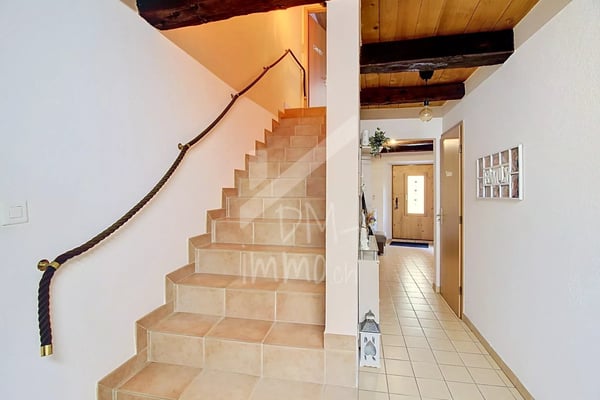 Maison de village rénovée 9
