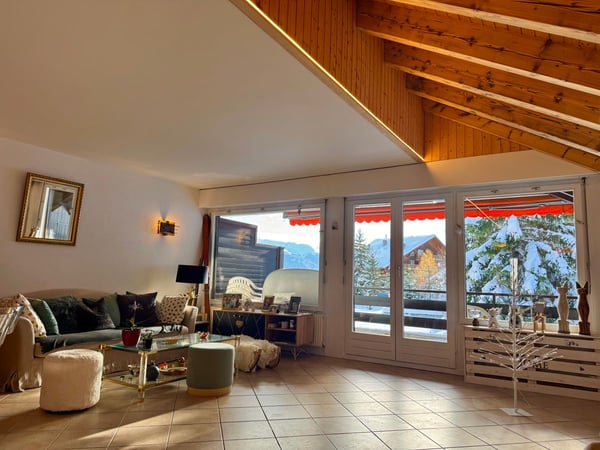 Hypercentre de Montana! Appartement 1,5 pièces avec vue, balcons et au calme / Ref. 1207-680 3