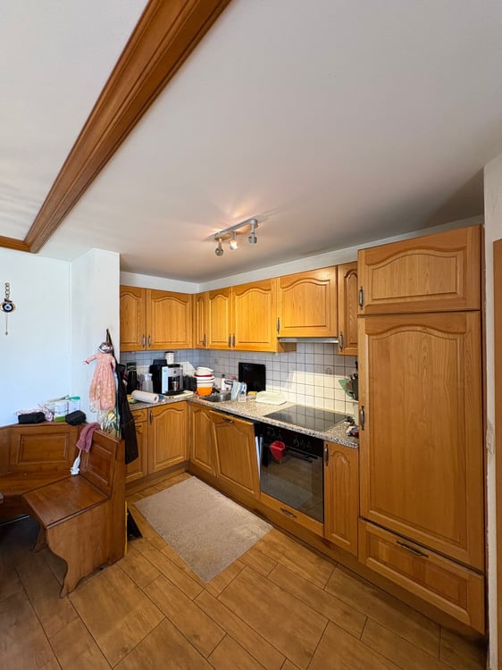 Exceptionnel 1.5 pièces avec vue panoramique au rez-de jardin au centre de Montana 8