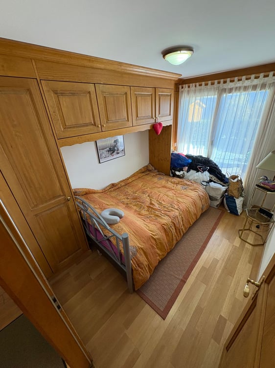 Exceptionnel 1.5 pièces avec vue panoramique au rez-de jardin au centre de Montana 11