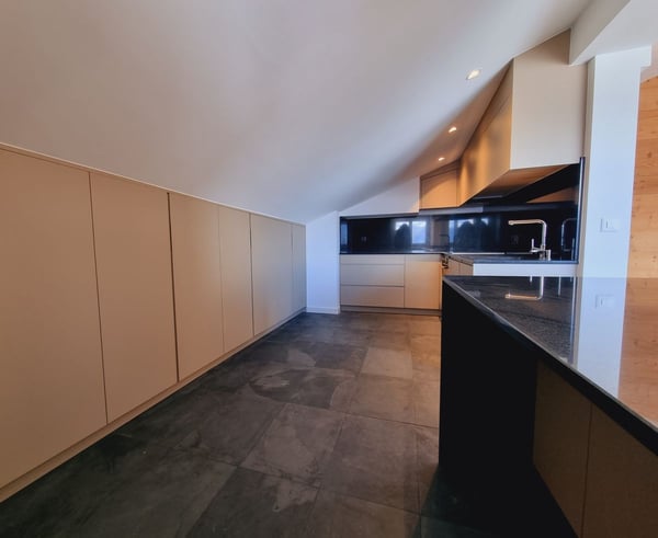 Appartement 1.5 pièces refait à neuf avec vue imprenable à 600 mètres du centre de Montana / Ref. 1007-610 4