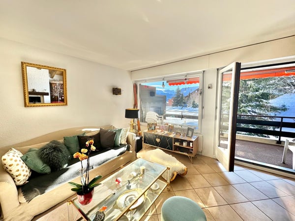 Hypercentre de Montana! Appartement 1,5 pièces avec vue, balcons et au calme / Ref. 1207-680 8