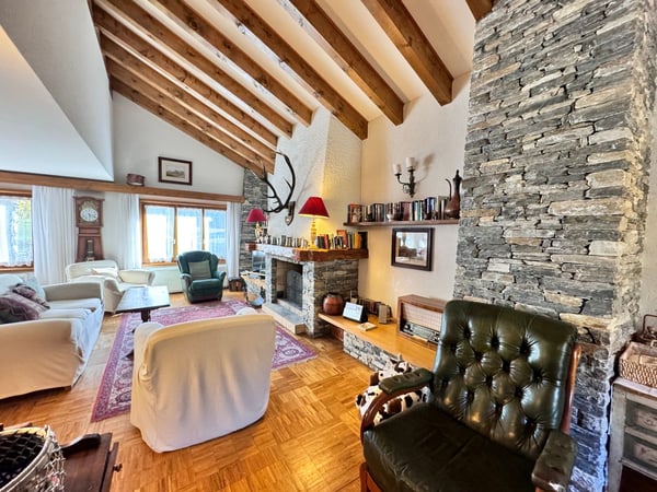 Chalet d'Exception avec Appartement Indépendant à deux pas du Golf Ballesteros. / Ref. 1007-675 3