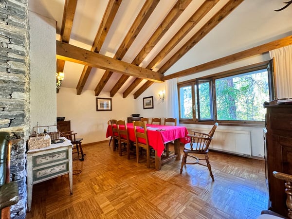 Chalet d'Exception avec Appartement Indépendant à deux pas du Golf Ballesteros. / Ref. 1007-675 2