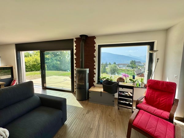 Maison neuve à Lens avec jardin et vue panoramique sur les montagnes et le lac 5