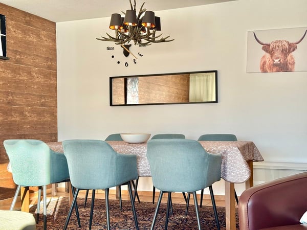 Appartement 1.5 en SI à deux pas du centre de Crans - lumineux avec belle vue et jardin 6