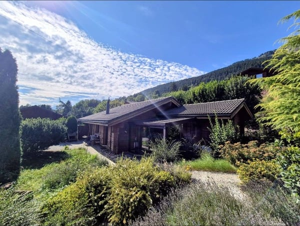 A vendre - Chalet plein Sud au Binii, 1965 Savièse (VS) 2