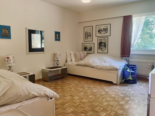 Appartement 4.1 pièces + studio en SI, avec potentiel, à 10 min à pied du centre de Crans 9