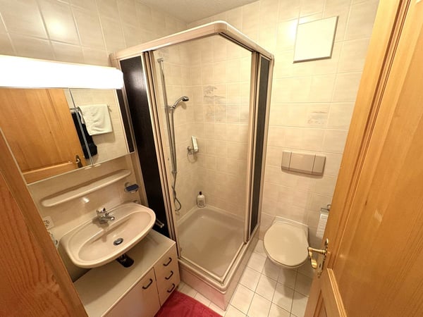 Appartement de 1.5 pièces - situation idéale proche du centre de Montana au calme 5