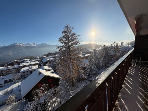 Appartement en SI de 1.5p au centre de Montana à rénover 2