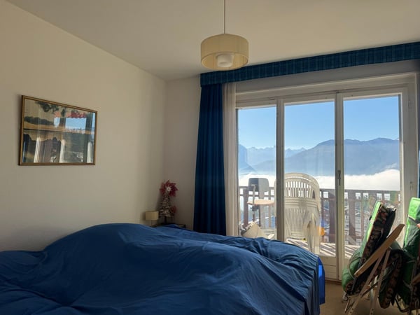 Appartement en SI de 1.5p au centre de Montana à rénover 7