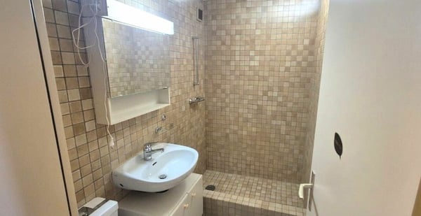 Grosszügige 4.5 Zimmerwohnung an ruhiger Lage 4
