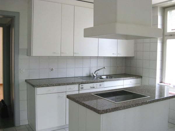 Exklusive 4.5 Zimmer-Wohnung in Jugendstilhaus am Rosenberg 4
